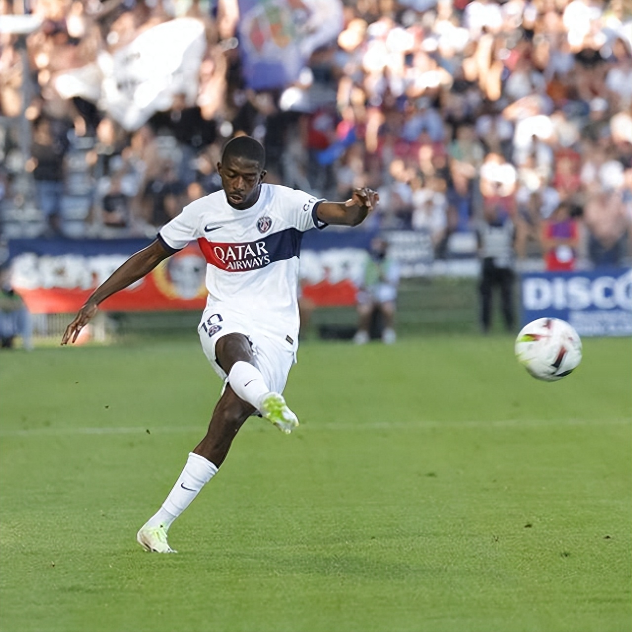 华体会下载-波尔图险胜巴黎圣日耳曼，姆巴佩补时绝平世界杯