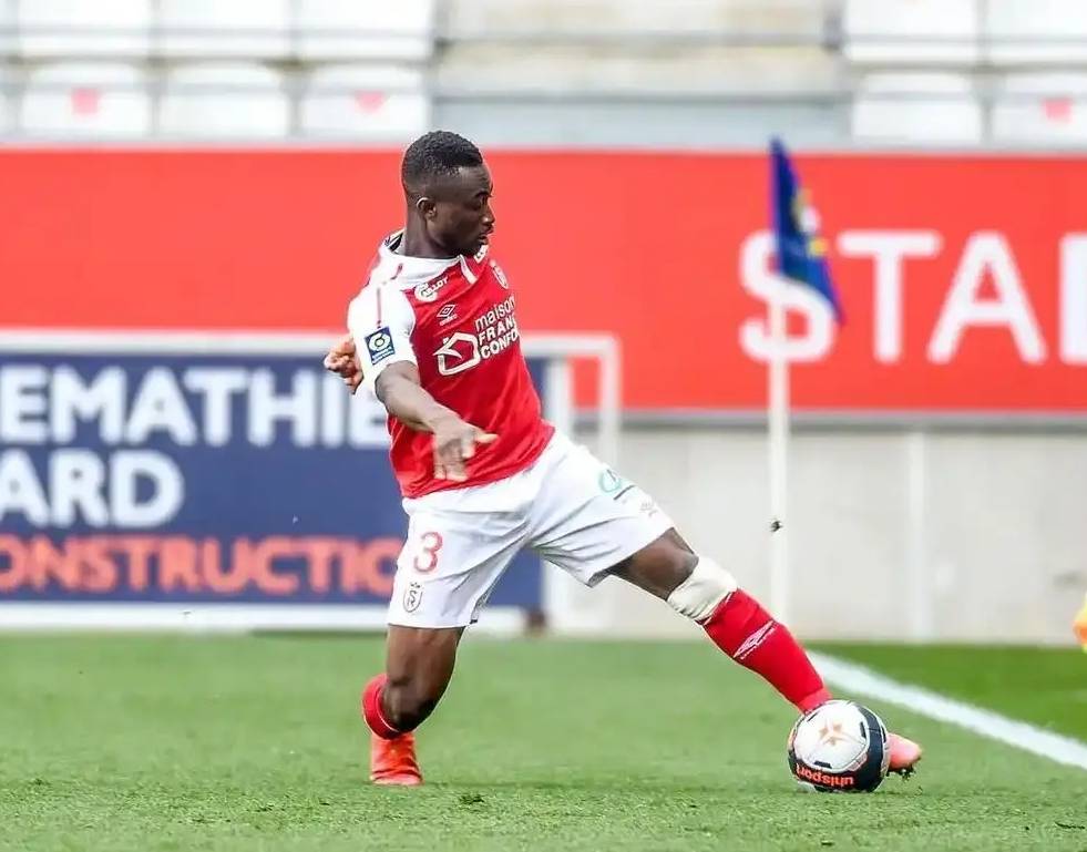 尼斯队主场获胜,法甲排名逐渐巩固 尼斯队主场获胜,法甲排名逐渐巩固